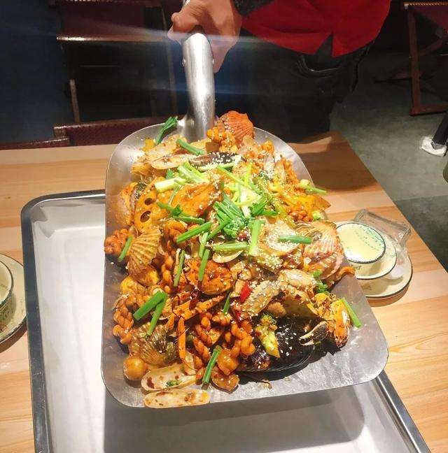 卫东手抓海鲜加盟